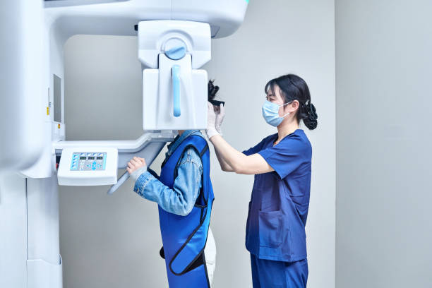 Best Emergency Dental Care for Broken or Chipped Teeth in Ligonier, IN